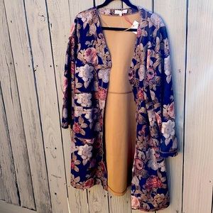 Beautiful floral print jacket, barely worn.